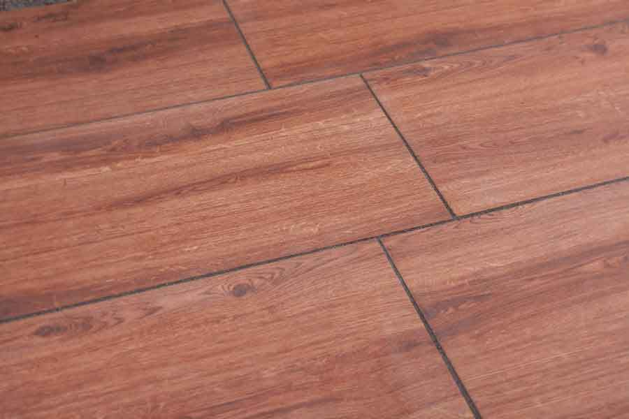 Verlegte Emperor Cognac Keramik-Terrassenplatten
