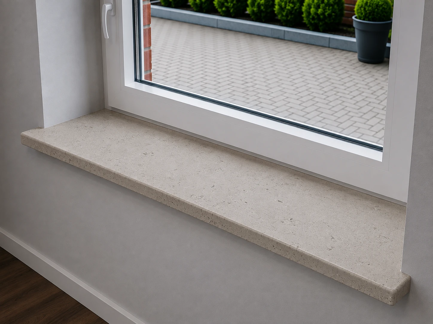 Innenfensterbank aus Mocca Creme Kalkstein am Fenster