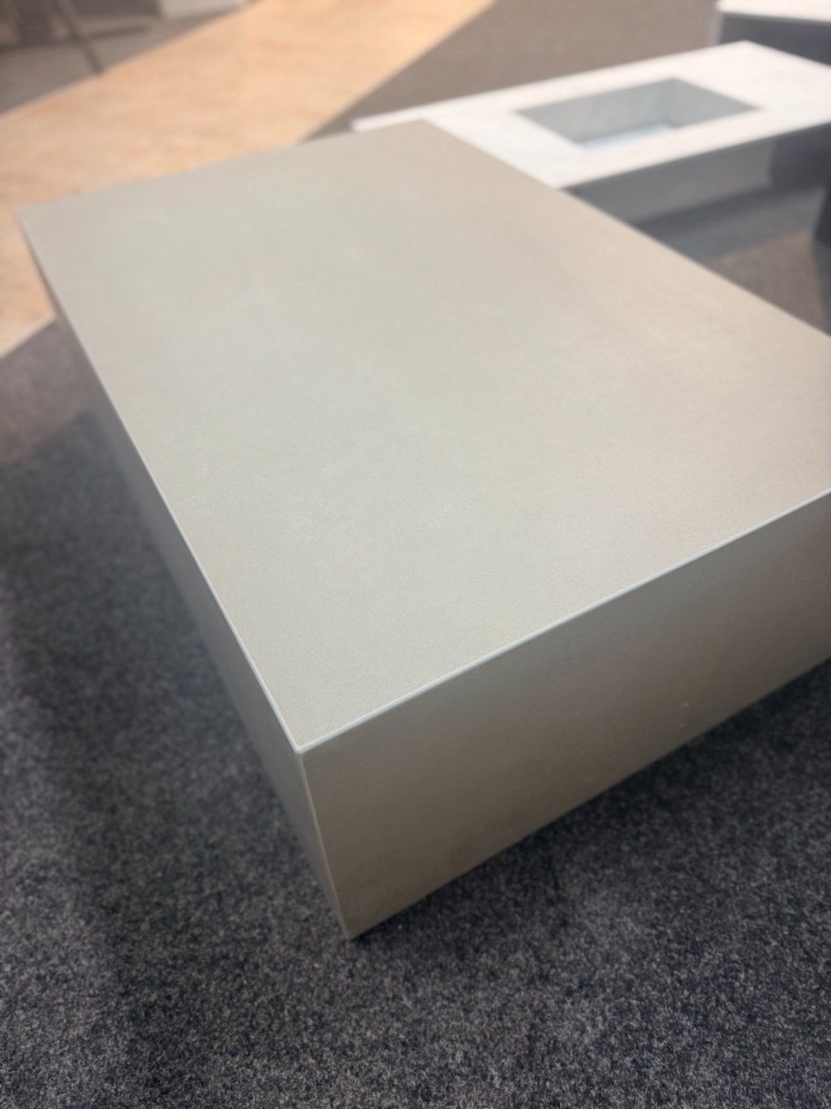 Couchtisch aus Neolith Keramik Phedra matt, 90 x 60 cm, Monolith-Optik