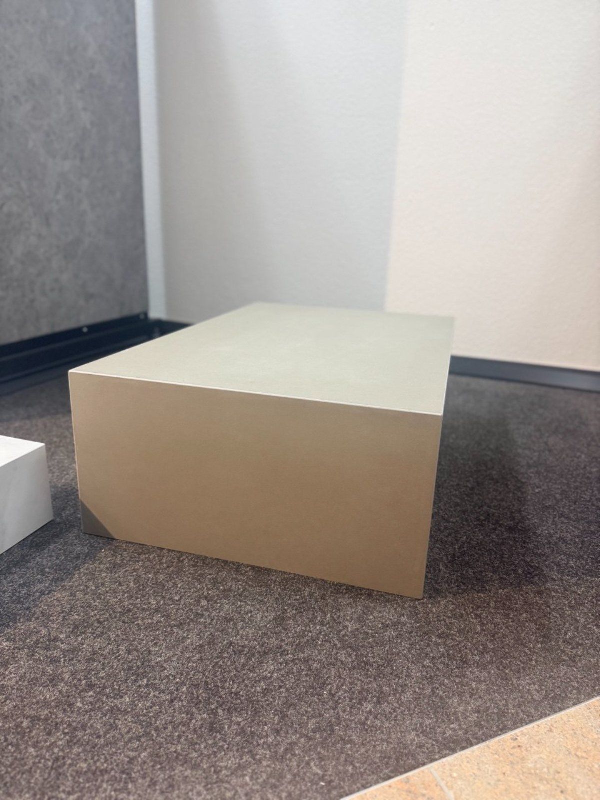 Couchtisch aus Neolith Keramik Phedra matt, 90 x 60 cm, Monolith-Optik