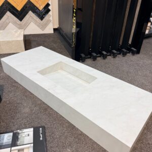 Neolith Waschtisch weiß, 135 x 50 cm, Ausstellungsstück (nur Abholung)