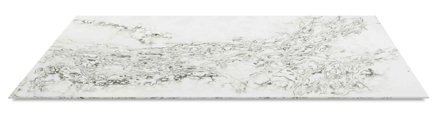 Compac Ice Max Green, Platte Quarzkomposit, weiß mit grünlich-grauen Adern