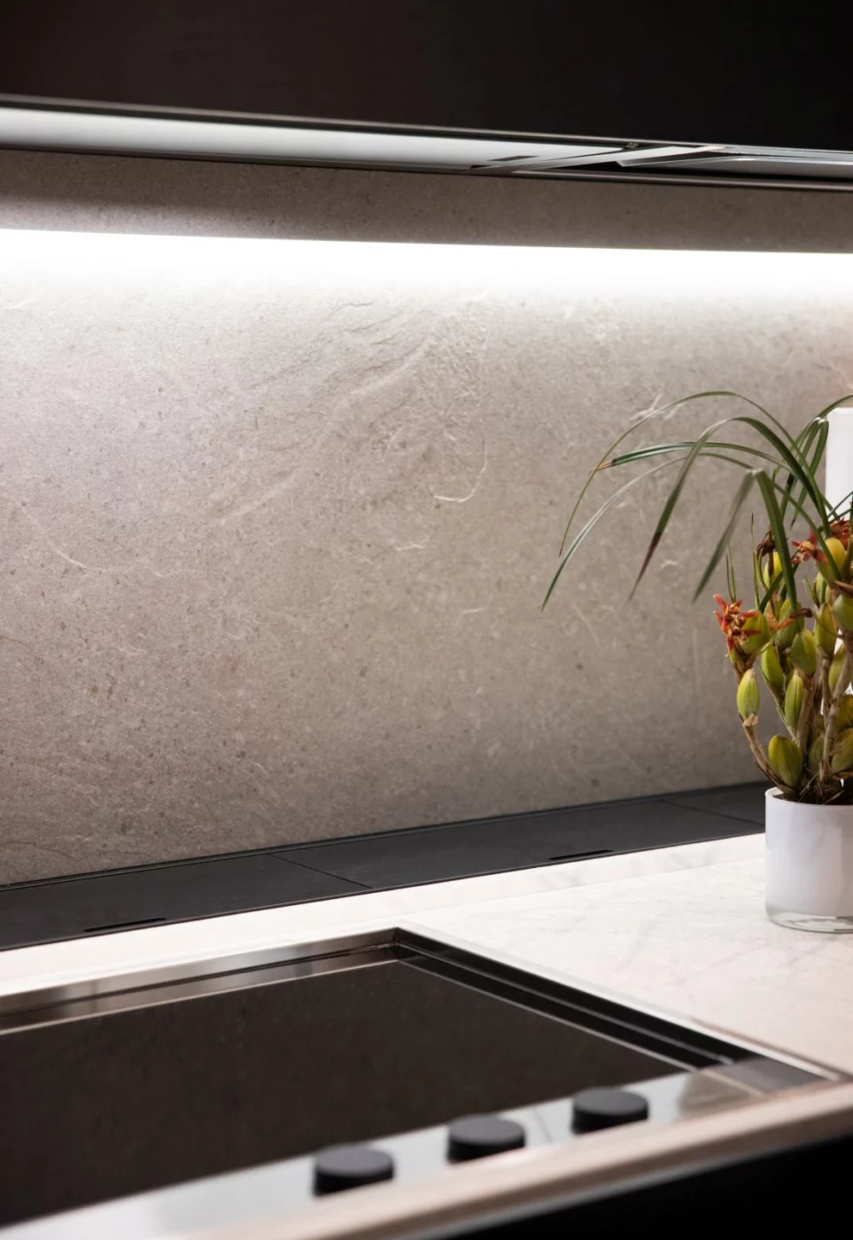 Neolith Shilin, Anwendungsbeispiel mit Keramik hell