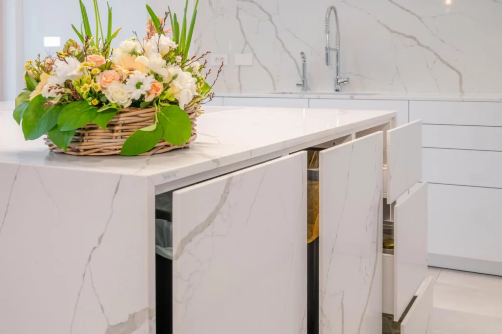 Technistone Crystal Calacatta Silva bordplade